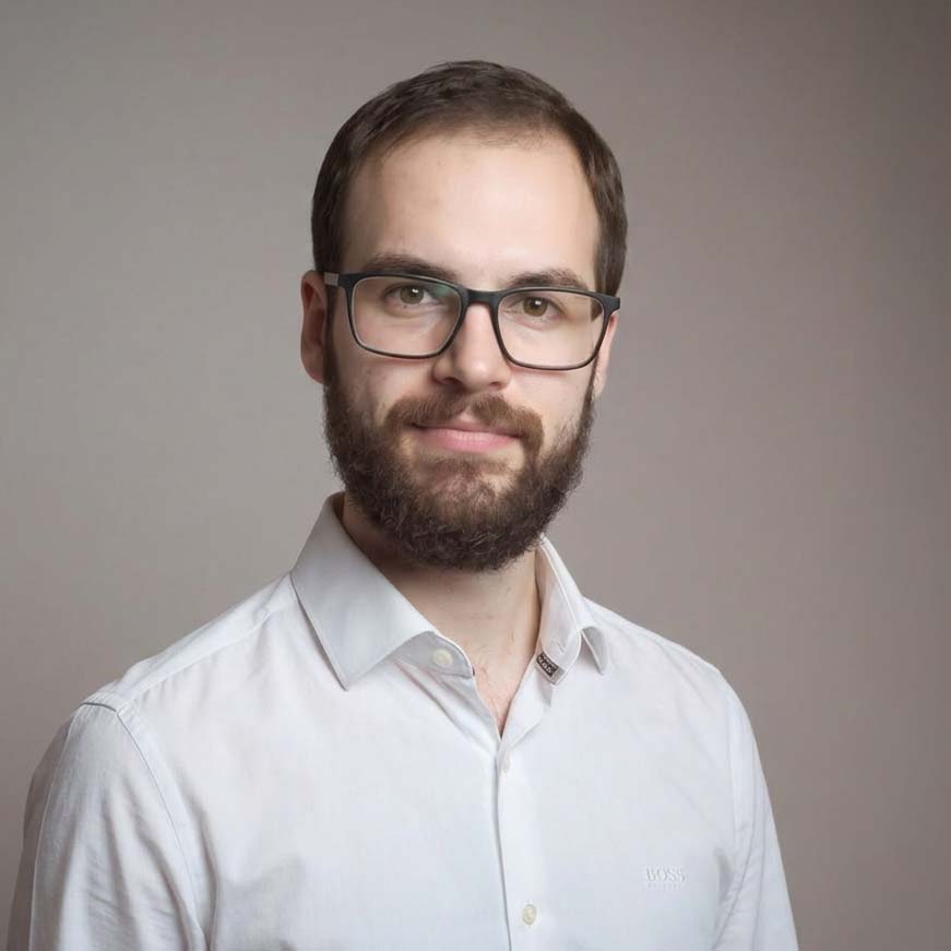 Portrait von Sven Stirnemann, Co-Founder und Entwickler bei Webux